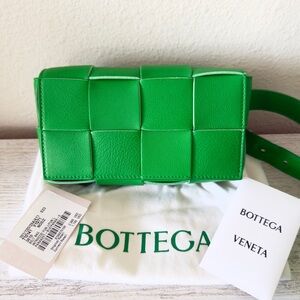 New Bottega Veneta leather belt bag, green